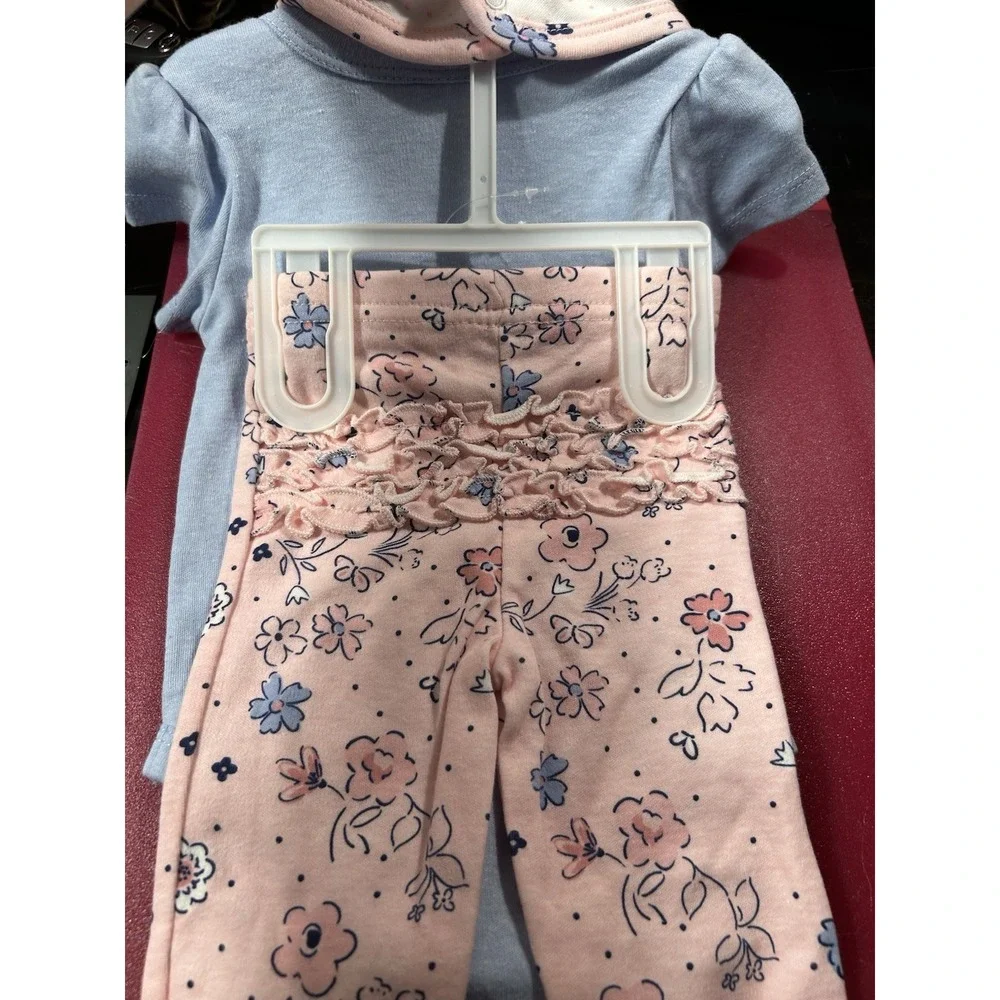 Laura Ashley Set 3-6 Months Four Piece Set New‎